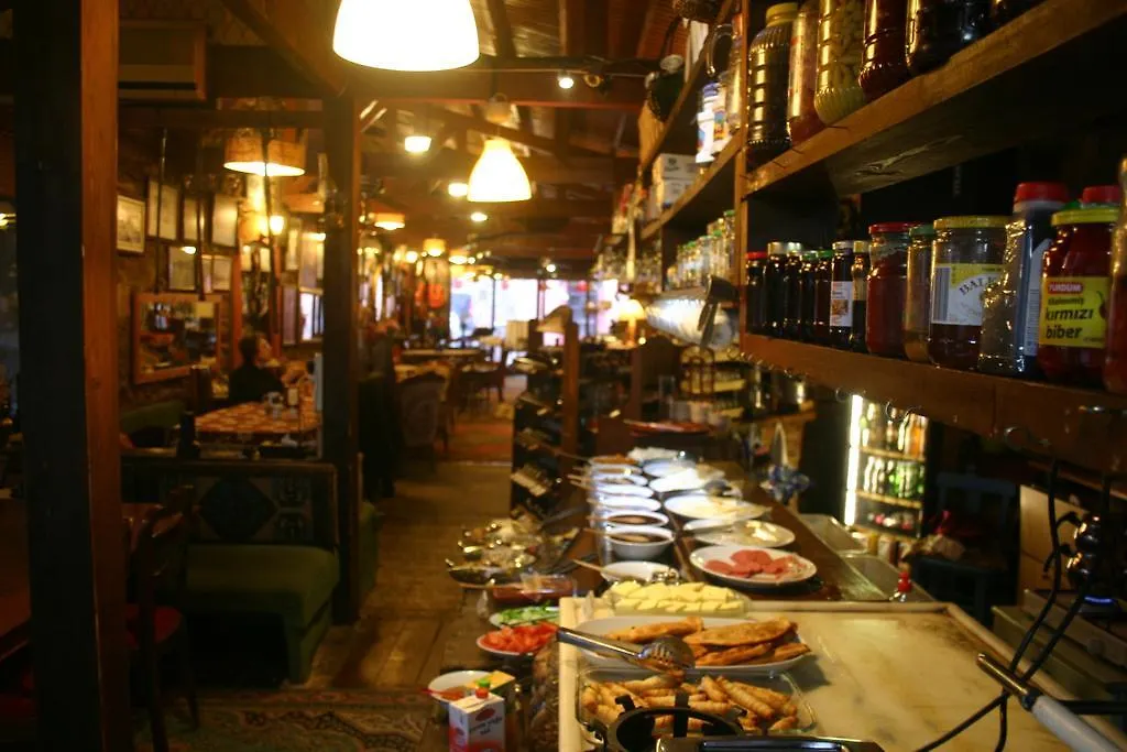 Bed & Breakfast Otel Yorgo Seferis