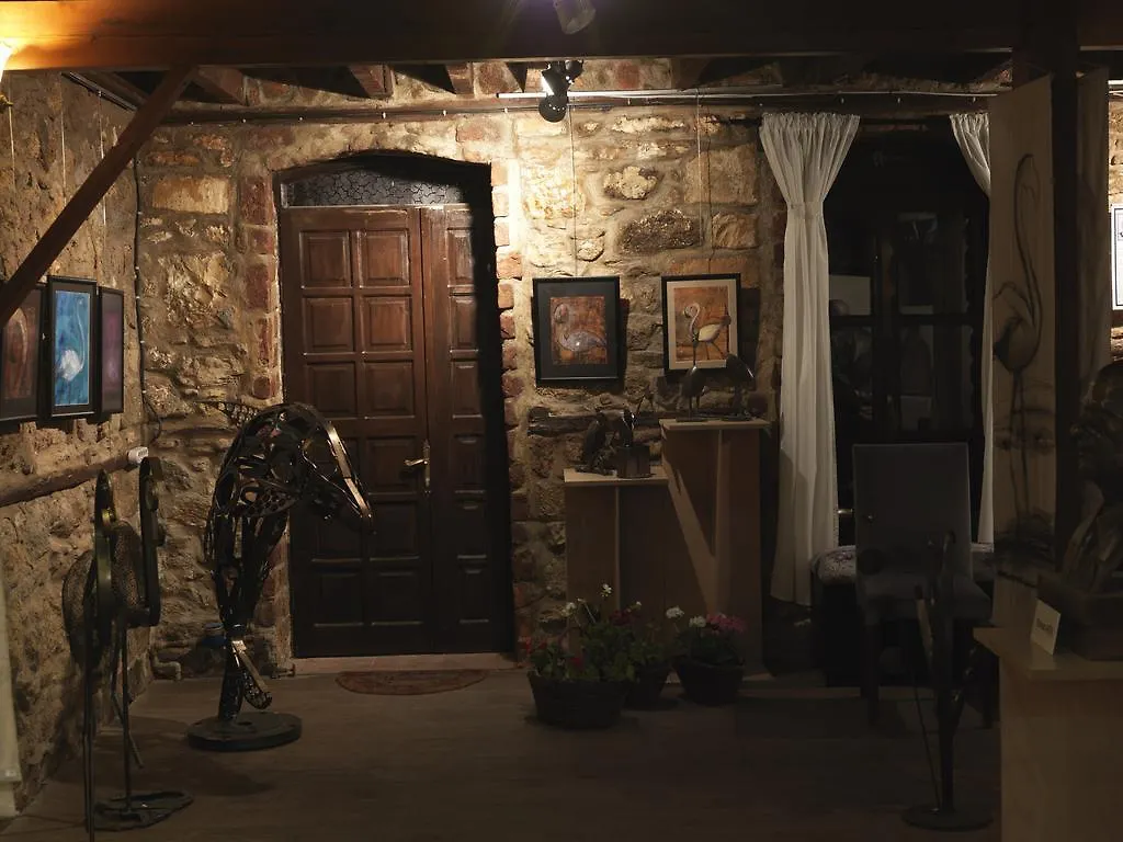 Oda ve Kahvaltı Otel Yorgo Seferis Urla Türkiye